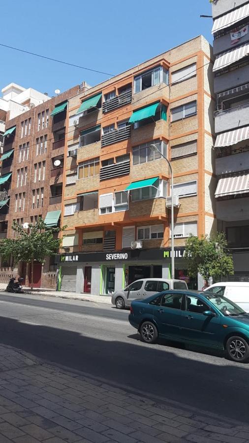 Piso En El Centro De Alicante A 10 Min De Plaza De Toros Bagian luar foto